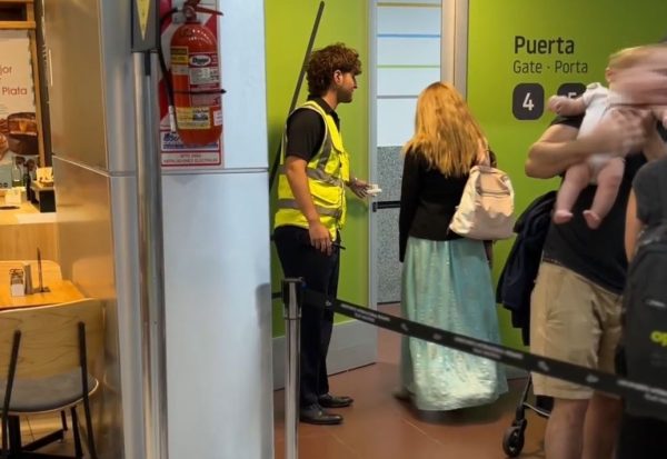 Meet & Assist SALIDA- Acompañamiento y ayuda en aeropuerto Rosario